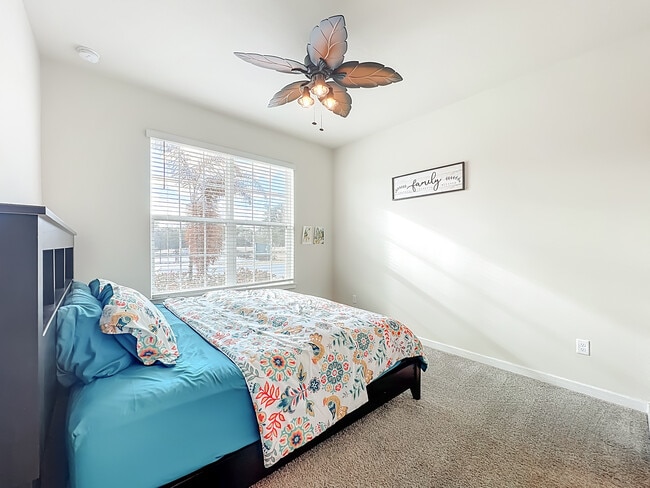 Building Photo - 1021 Savannah Palms Blvd