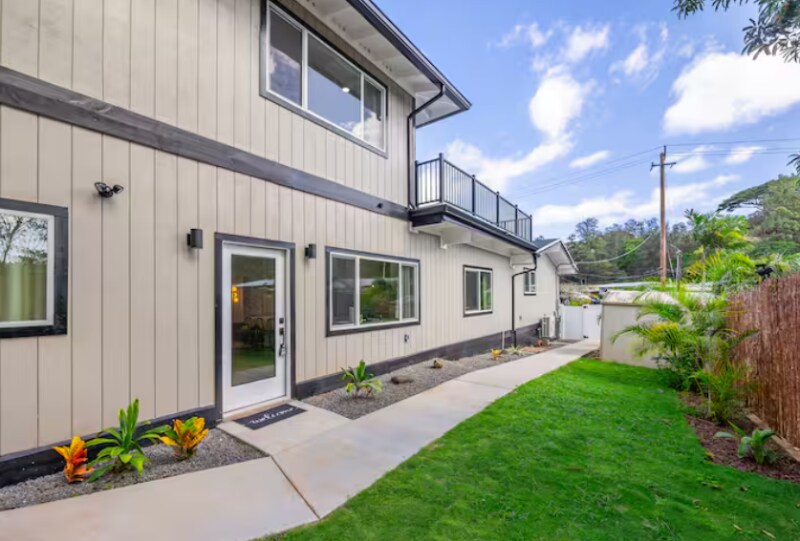 Building Photo - 95-116-148 Waimakua Dr