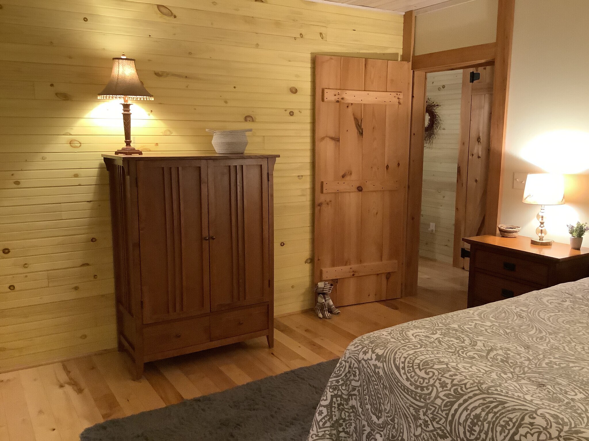 Building Photo - 90 Ross Rd