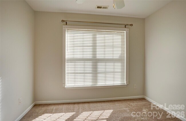 Building Photo - 12411 Stratfield Pl Cir