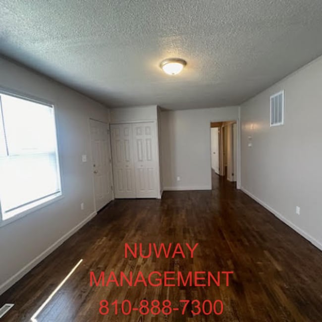 Building Photo - AVAILABLE NOW!!!! - 3 bedroom house in Grand Blanc