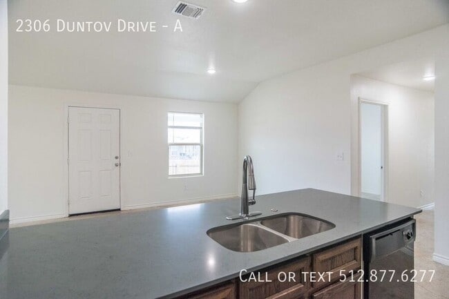 Building Photo - 2306 Duntov Dr