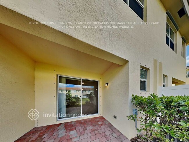 Building Photo - 9731 SW Purple Martin Way