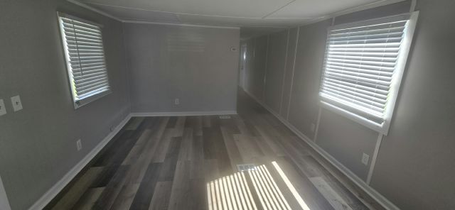 Building Photo - 1325 Wenlon Dr