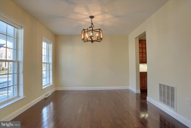 Building Photo - 978 Powder Horn Dr