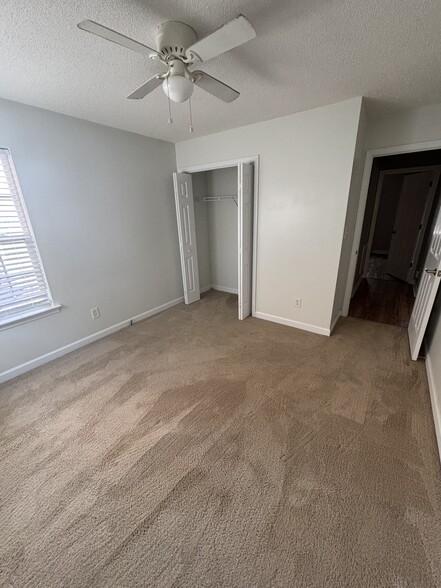 Building Photo - 3806 Cassidy Dr