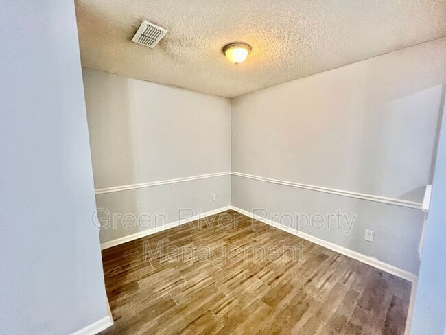 Building Photo - 3248 Dowitcher Ln