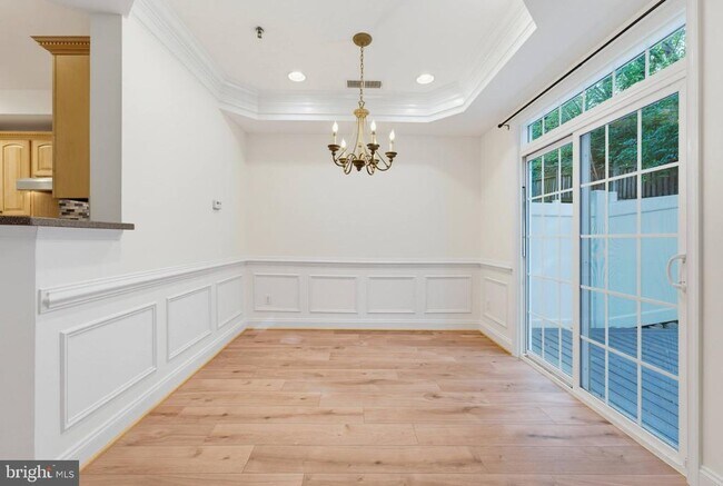 Building Photo - 7135 Mason Grove Ct