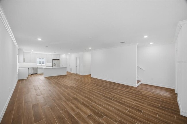 Building Photo - 4510 S Manhattan Ave