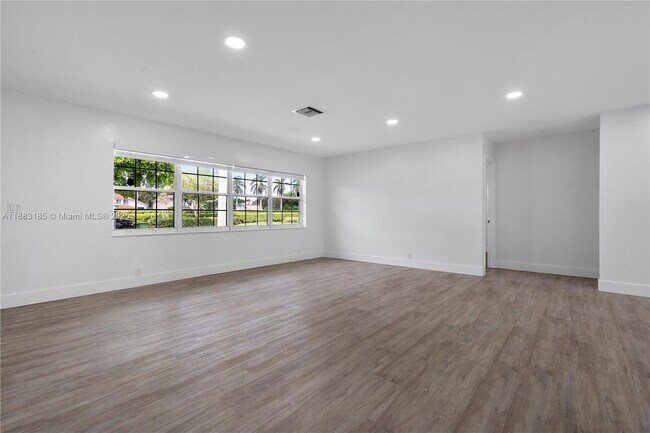 Building Photo - 11240 Sheridan St