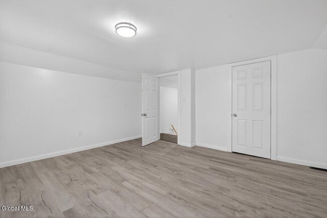 Building Photo - 1809 Ridge Rd
