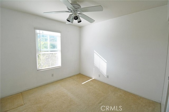 Building Photo - 323 Lydia Ln