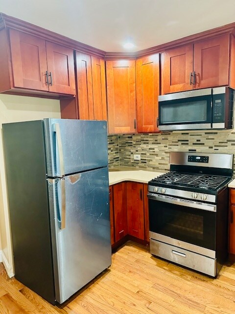 Building Photo - 967 Kent Ave