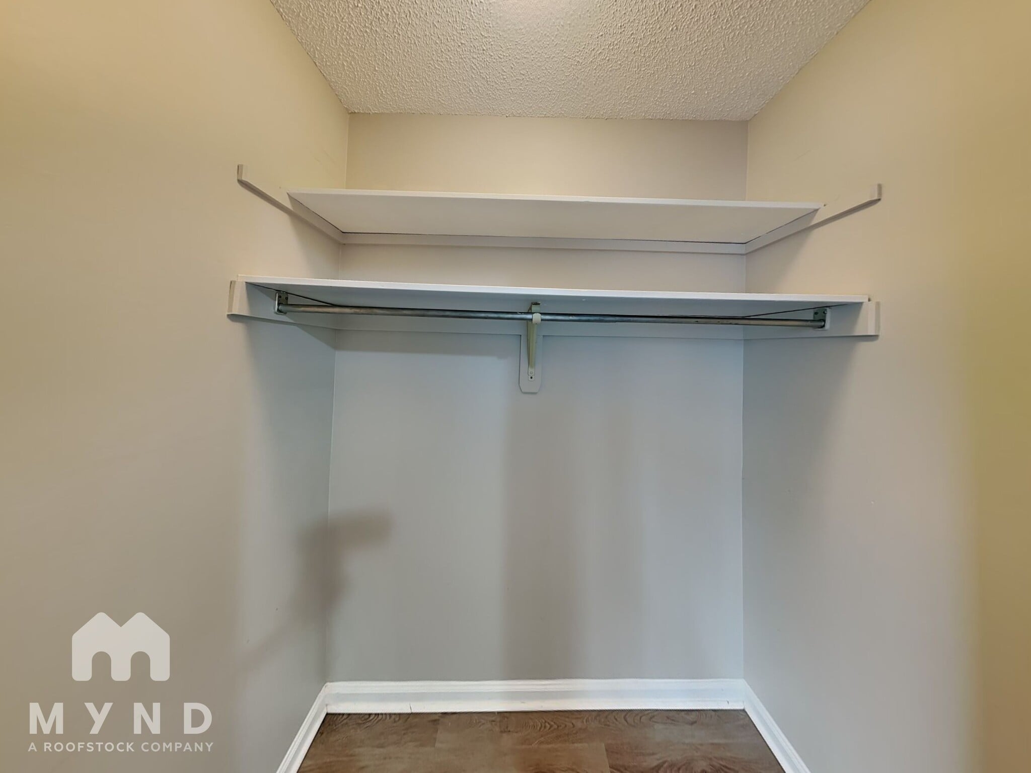 Building Photo - 7376 Charbark Point