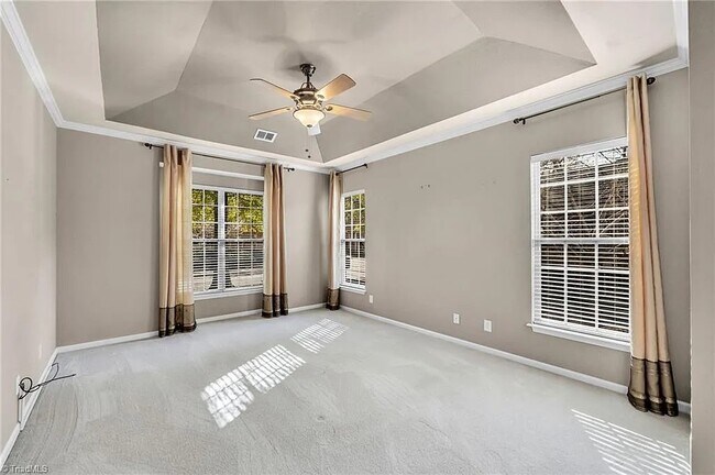 Building Photo - 3002 Renaissance Pkwy