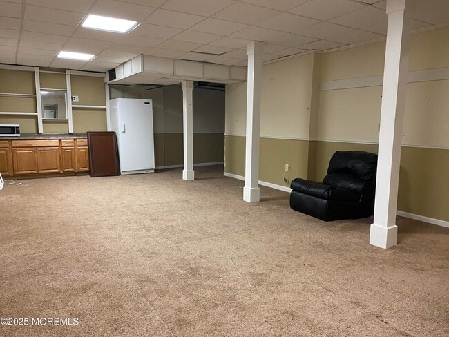 Building Photo - 41 Church Rd