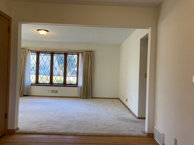 Building Photo - 6224 Kyle Ave N