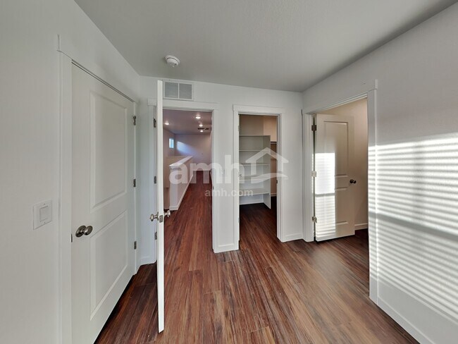 Building Photo - 23644 E 2nd Pl