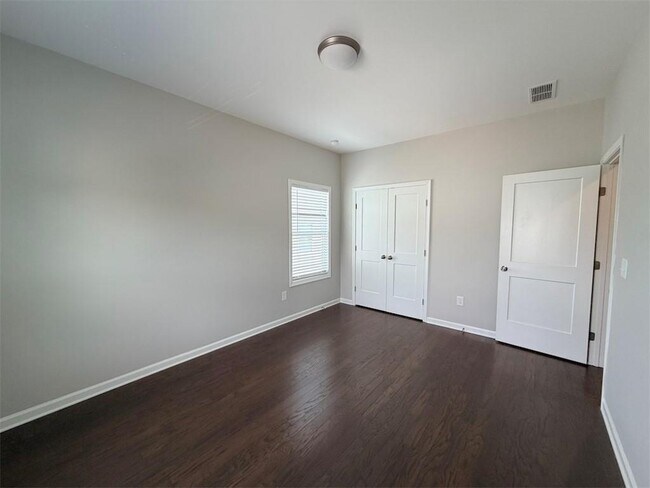 Building Photo - 1769 Sanford Dr