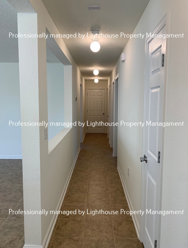 Building Photo - Modern 3BR/2BA Home Built in 2021 - Prime Location Near I-95!