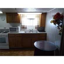 Building Photo - 122 E Vidas Ave