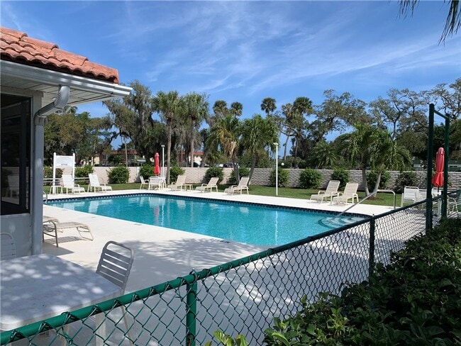Building Photo - 200 Grand Royale Cir