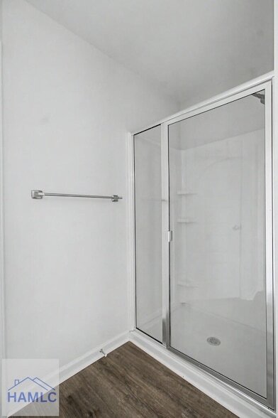 Building Photo - 274 Renwick Lp
