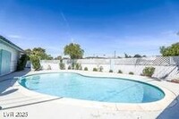 Building Photo - 1521 Sombrero Dr