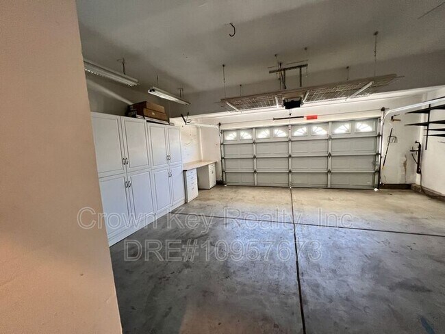 Building Photo - 673 Nacomis Ct