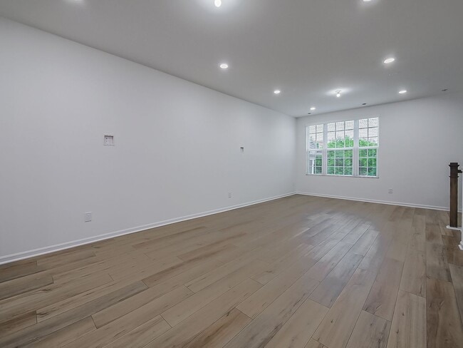 Building Photo - AVAILABLE NOW! Brand New Construction in P...