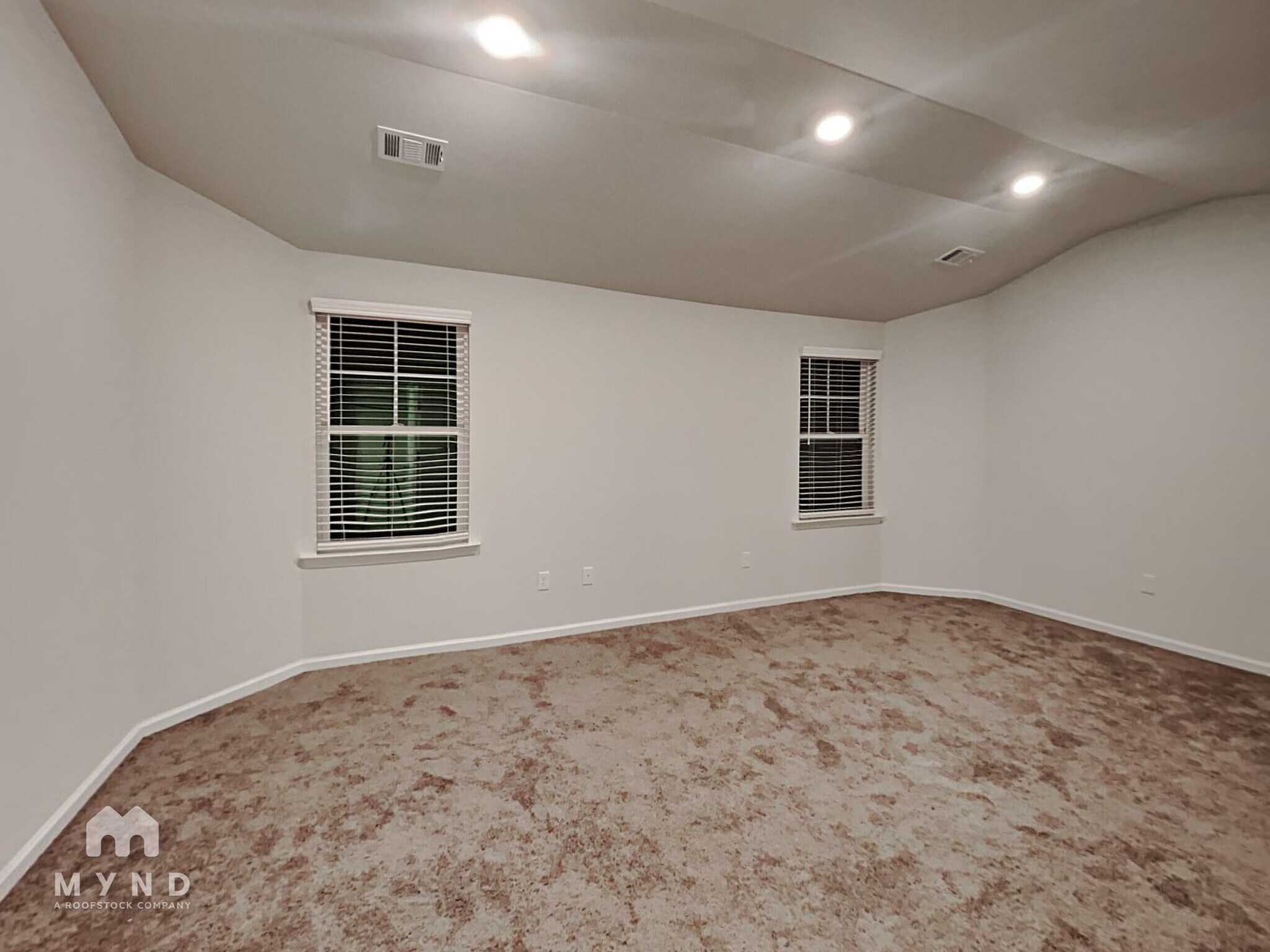 Building Photo - 15 Cardinal Ct