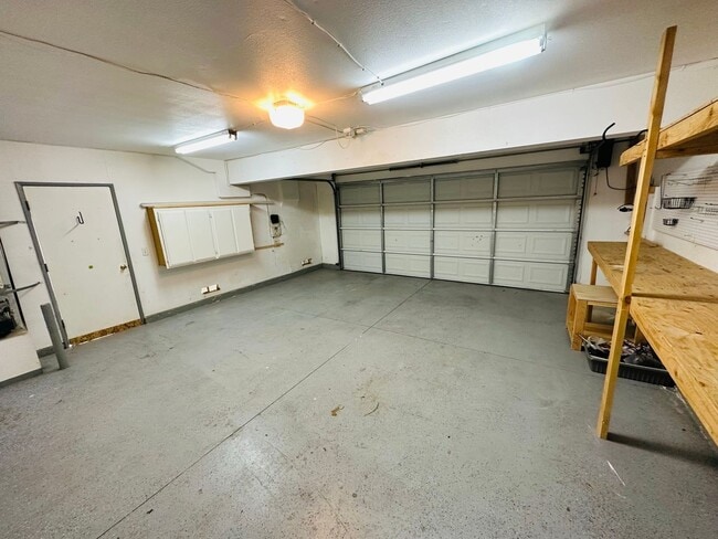 Building Photo - Coming Soon! 3 bedroom Murrieta home for L...