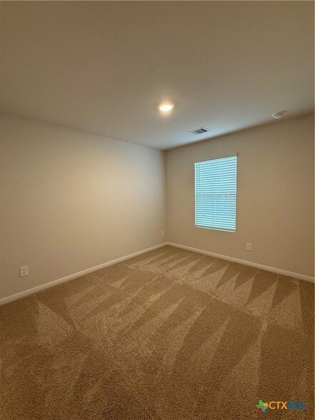 Building Photo - 210 Addison Pl
