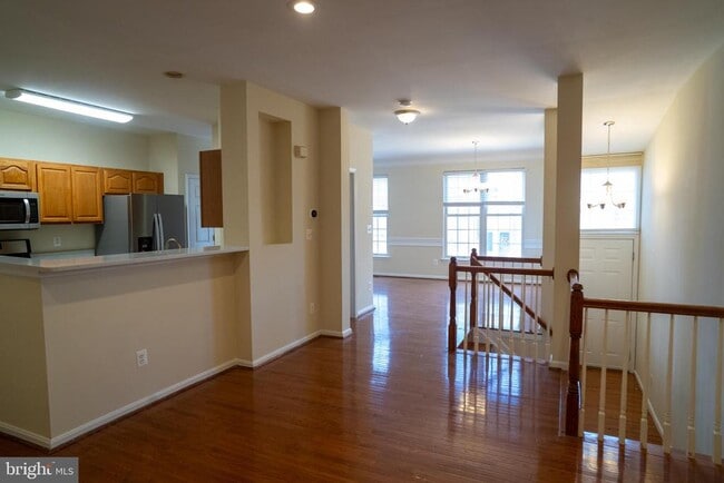 Building Photo - 20868 Rockingham Terrace