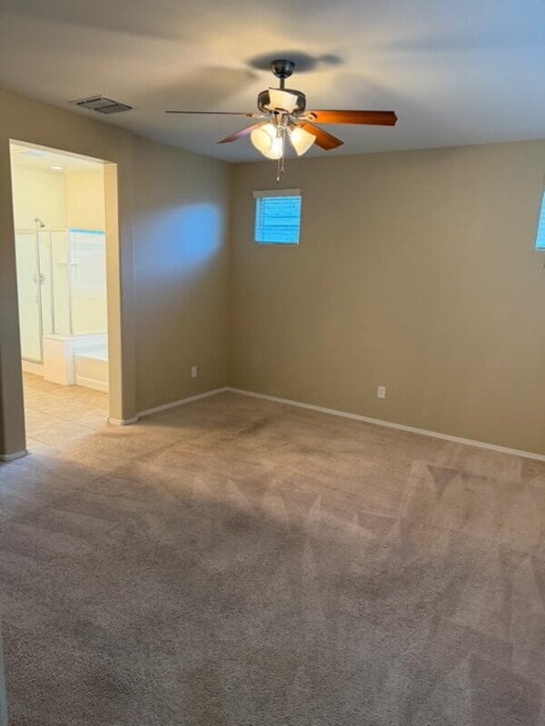 Building Photo - 2764 E Cherry Hill Dr