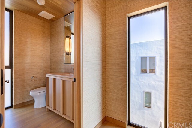 Building Photo - 1612 Ocean Dr