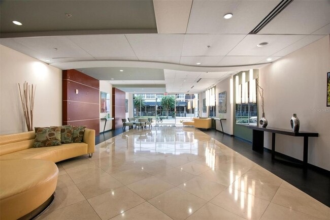 Building Photo - 101 S Eola Dr