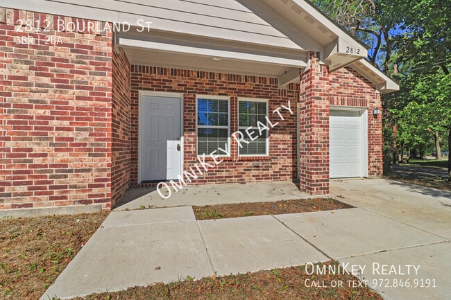 Building Photo - 2812 Bourland St