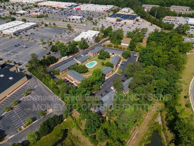 Building Photo - 5858-F Century Oaks Drive