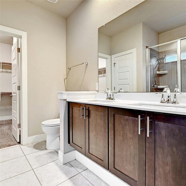 Building Photo - 8300 Brahma Dr