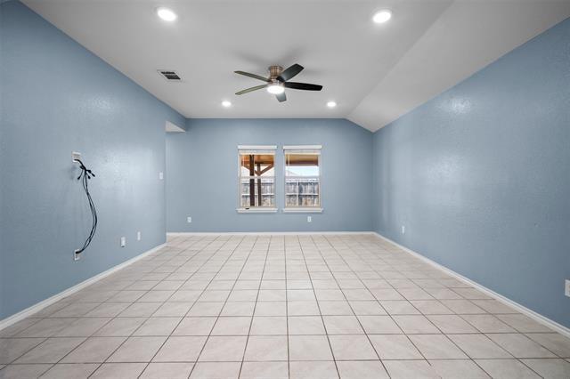 Building Photo - 925 Corbitt Ln
