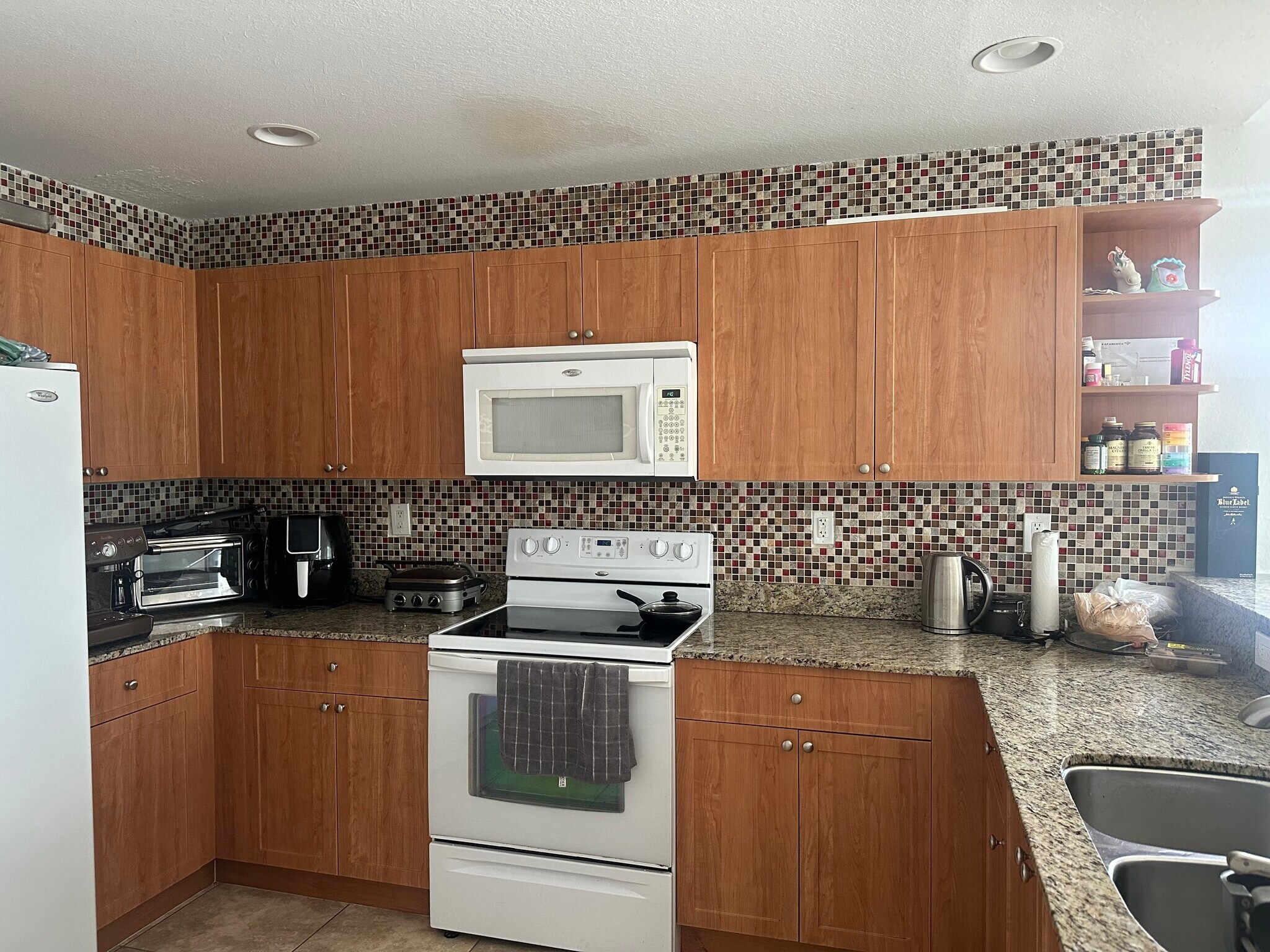 Building Photo - 8999 NW 107th Ct