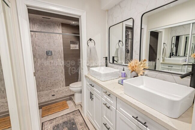 Building Photo - 500 Cagney Ln