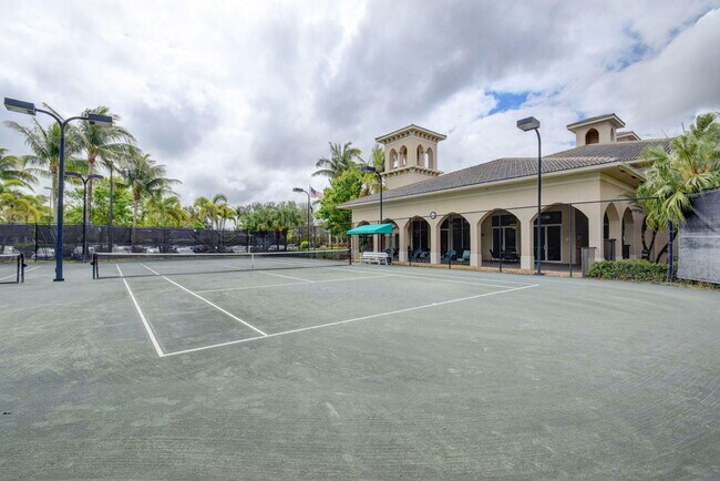 Building Photo - 7116 Cataluna Cir