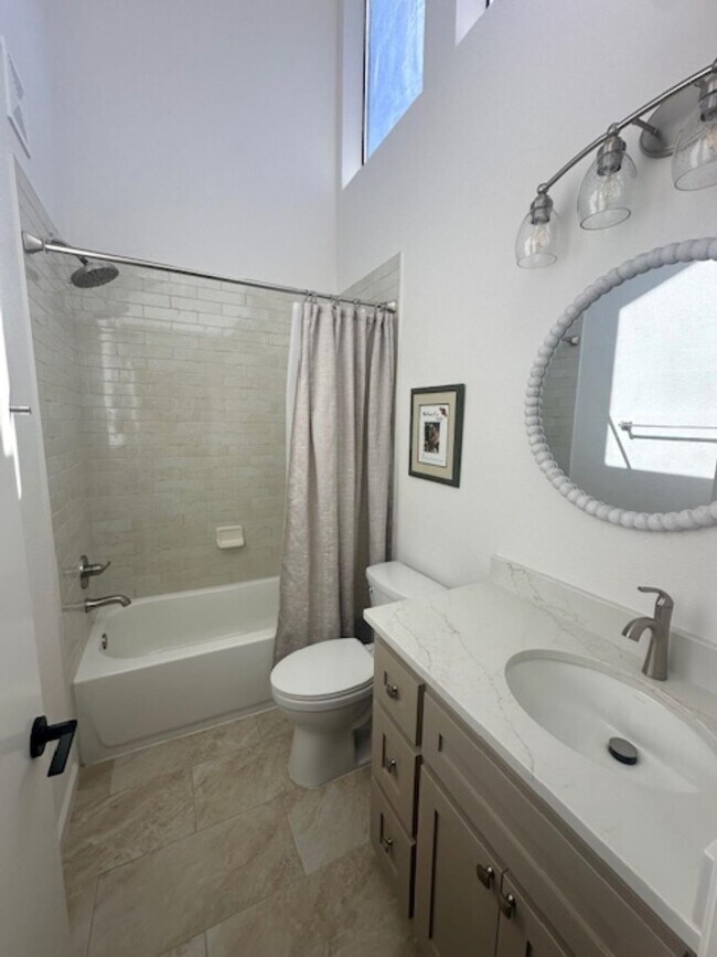 Building Photo - 109 Sunshine Ct