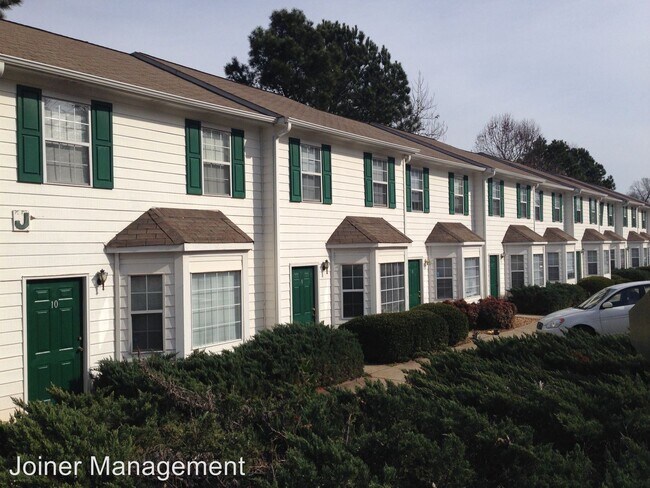 Building Photo - 120 Mark Twain Cir