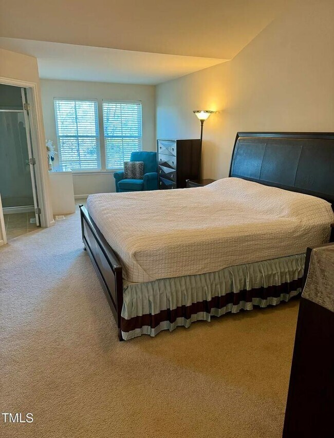 Building Photo - 408 Berry Chase Way