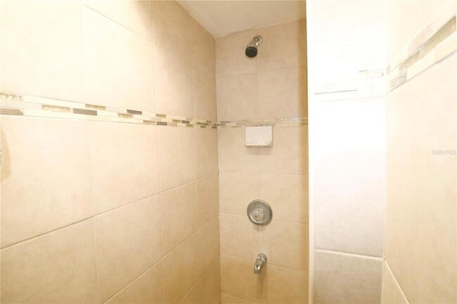 Building Photo - 2300 SW 43rd St