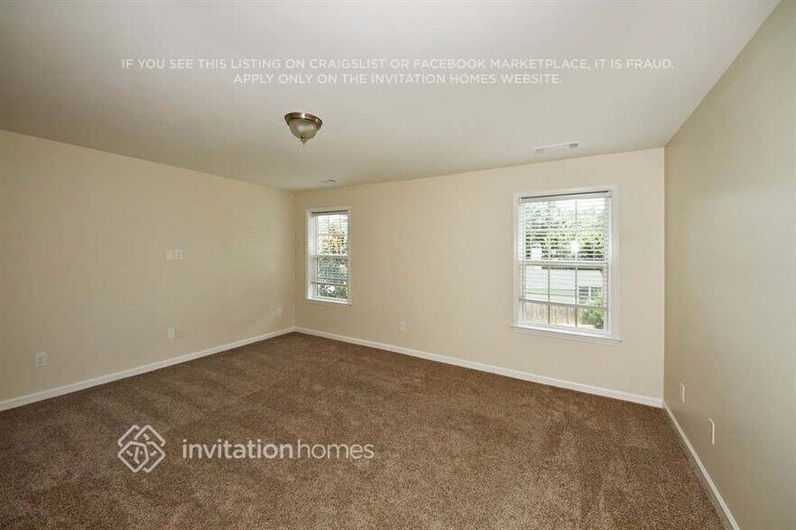 Building Photo - 380 Running Fawn Dr