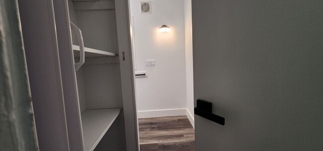 Building Photo - Finleyville 3 Bedroom 1.5 Bath Remodeled Ranch Home $1,800 + Utilities